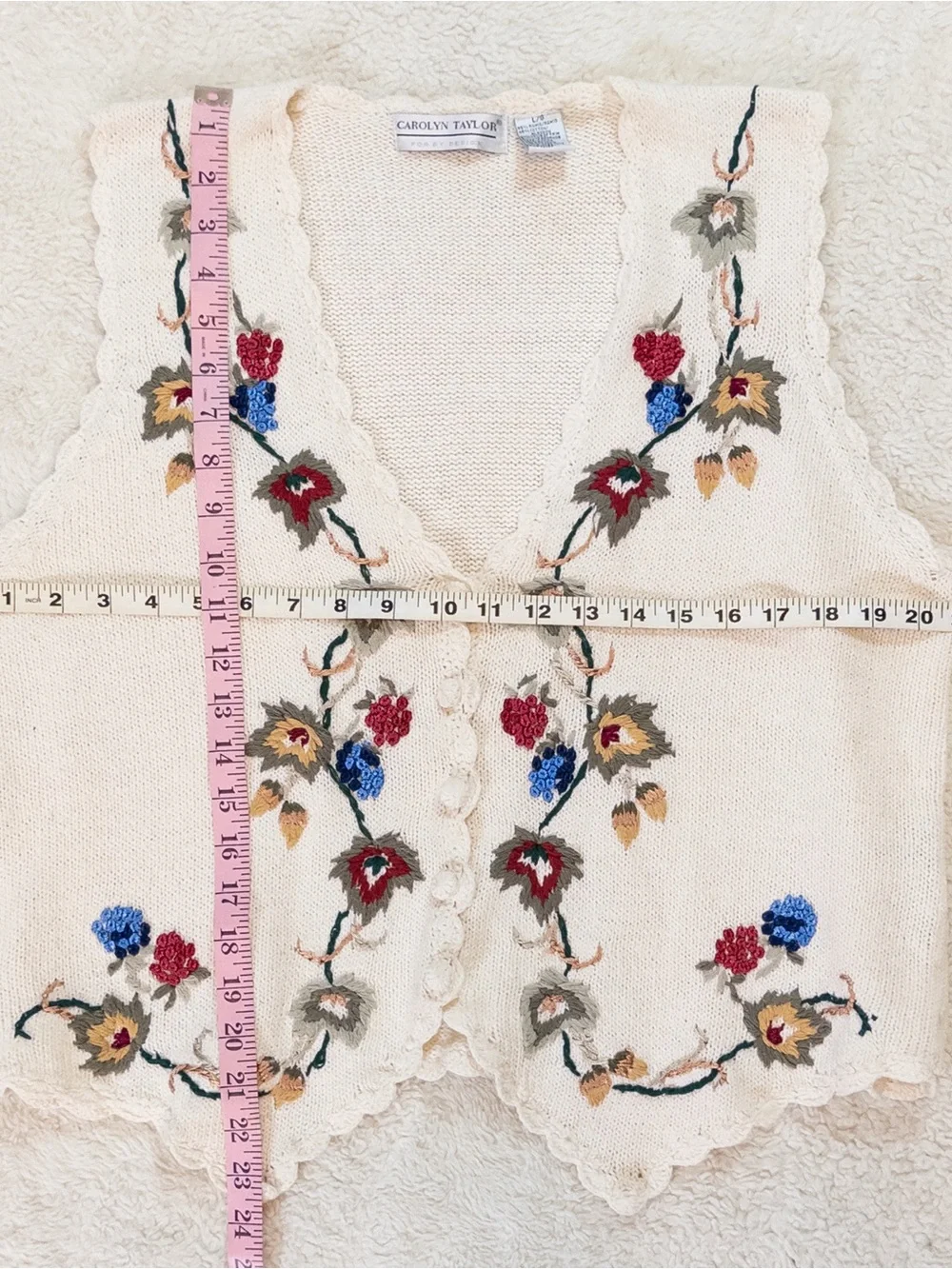 Carolyn Taylor Floral Embroidered Sweater Vest Size Large Cream Cottagecore